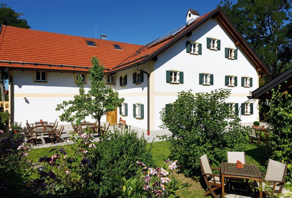 Romantik Hotel Chalet Am Kiental Хершинг-ам-Аммерзе Экстерьер фото